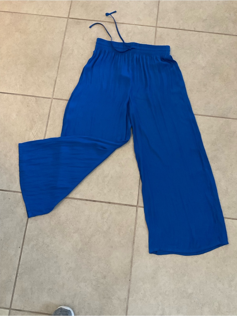 NWT Bunulu Bright Blue Wide-Leg Flowy Pants - Size Small